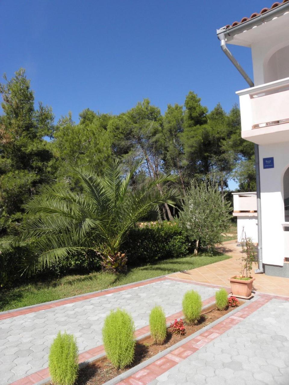 Apartments Vink Vir Exterior photo